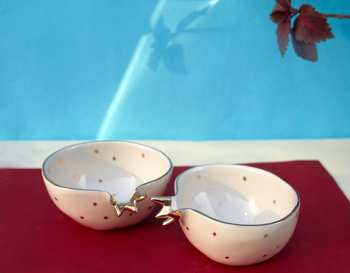 Pure Elegance: Set of White Pomegranate-Shaped Bowls, A Fusion of Sophistication and Unique Design