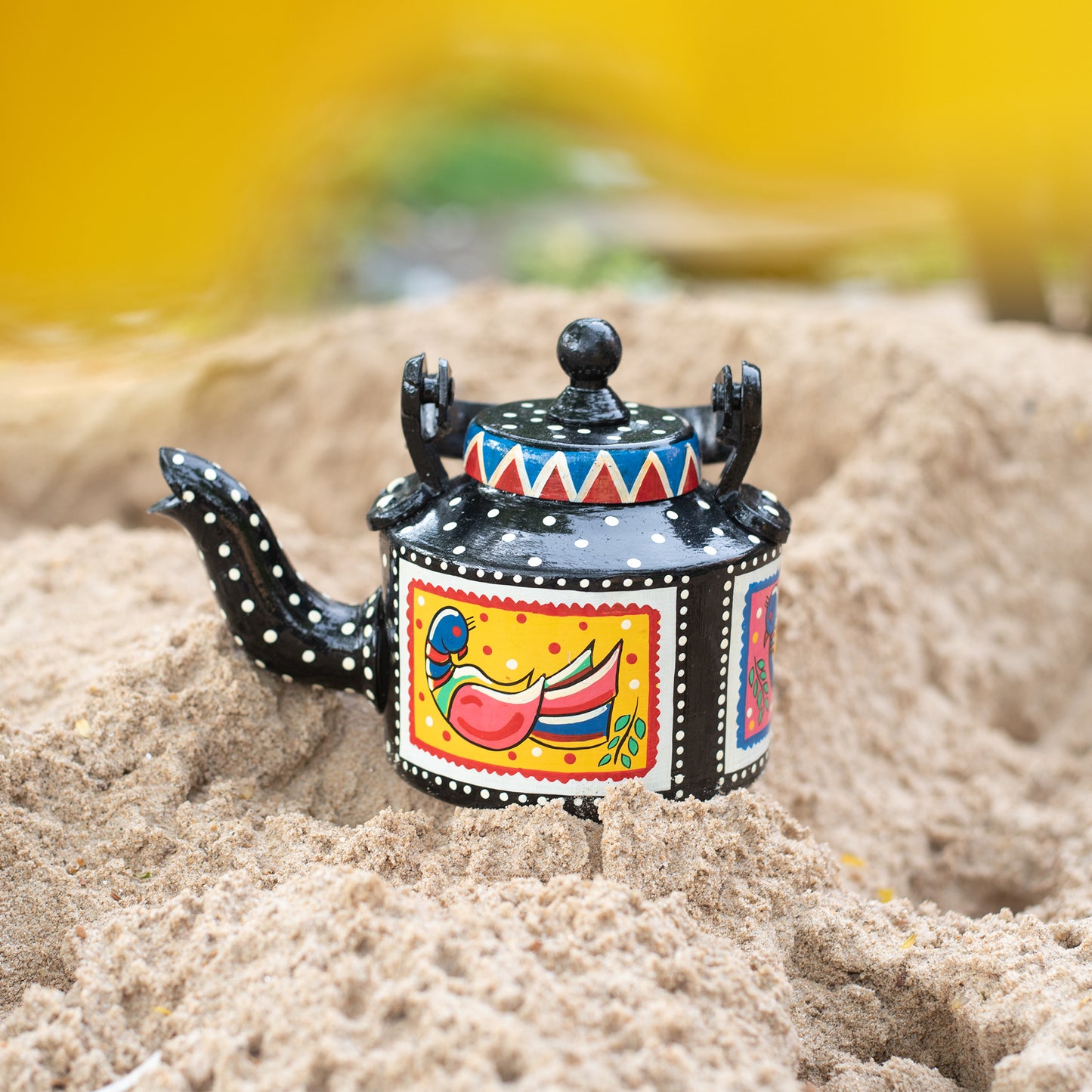 'Chappar Chappar, Gutur Gu' Antique Terracotta Kettle