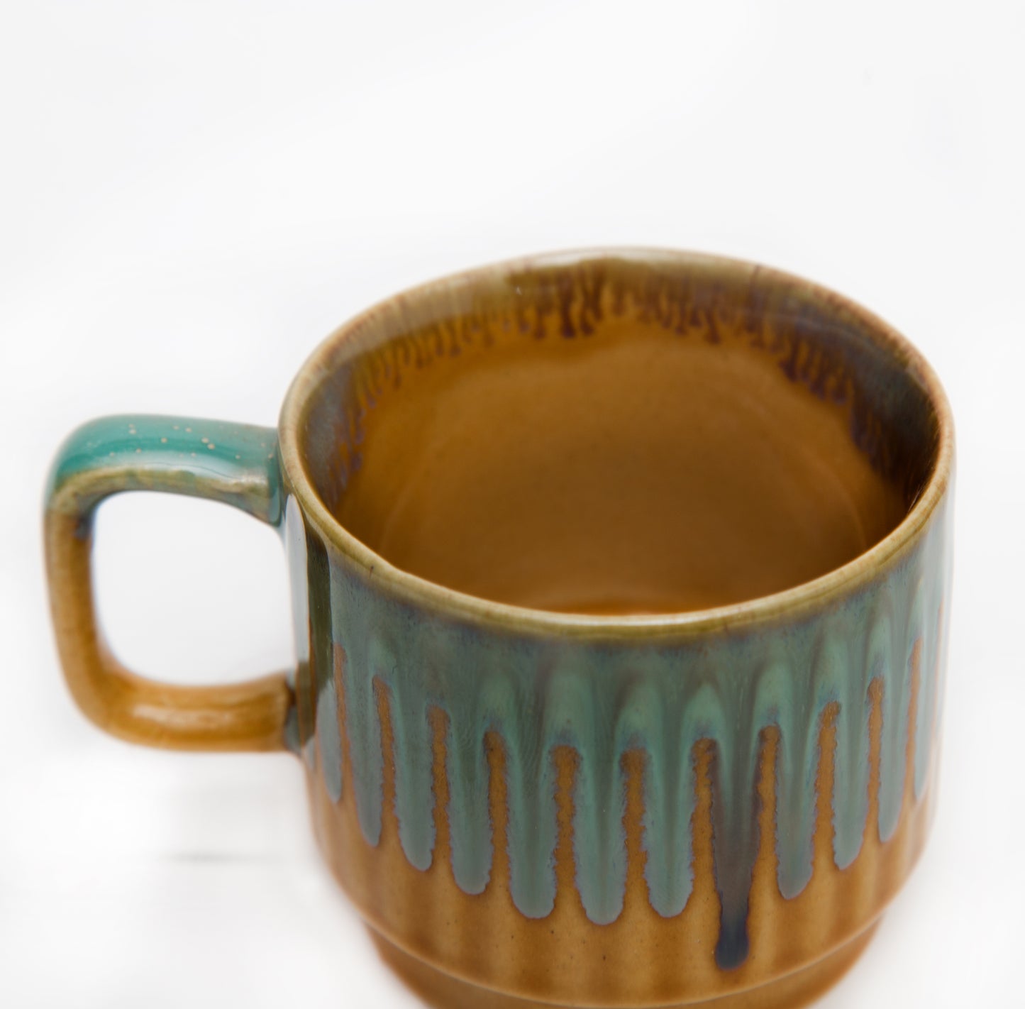 ''Hello, Coffee Lovers'' Ceramic Coffee Mug ( Set of Two)